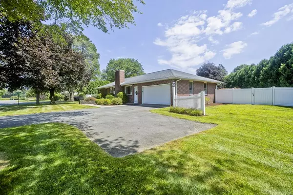 Hadley, MA 01035,35 Rocky Hill Rd