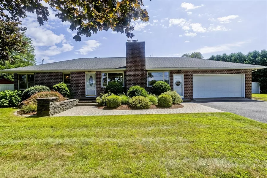 35 Rocky Hill Rd, Hadley, MA 01035