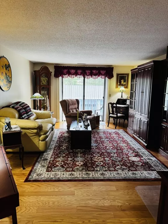 73 Bluestone Drive #73, Nashua, NH 03060
