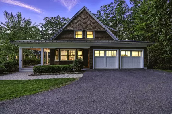 Dedham, MA 02026,25 Cottage Circle #25