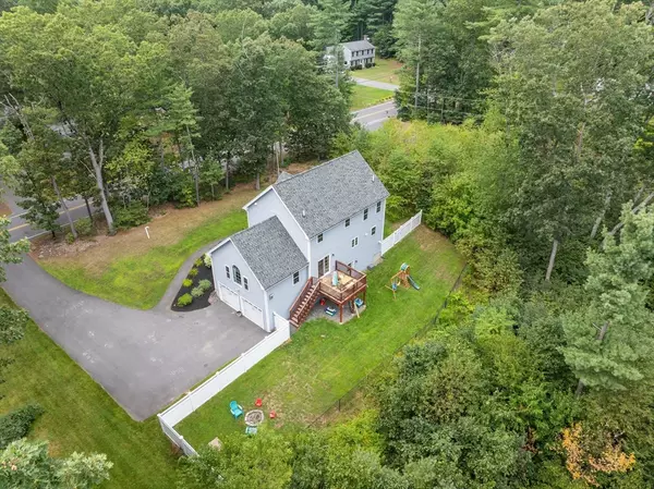 Lunenburg, MA 01462,55 Reservoir Rd