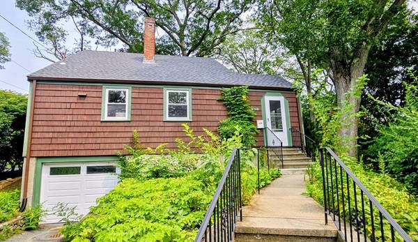 250 Woodcliff Rd, Newton, MA 02461