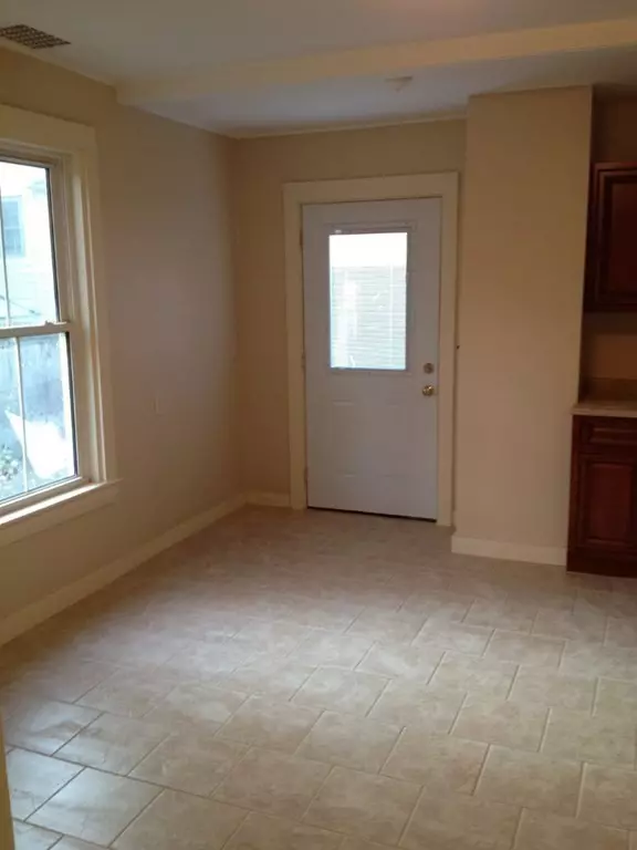 Quincy, MA 02170,77 S. Central #A