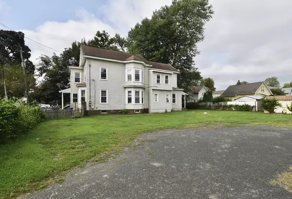 West Springfield, MA 01089,30 Day St