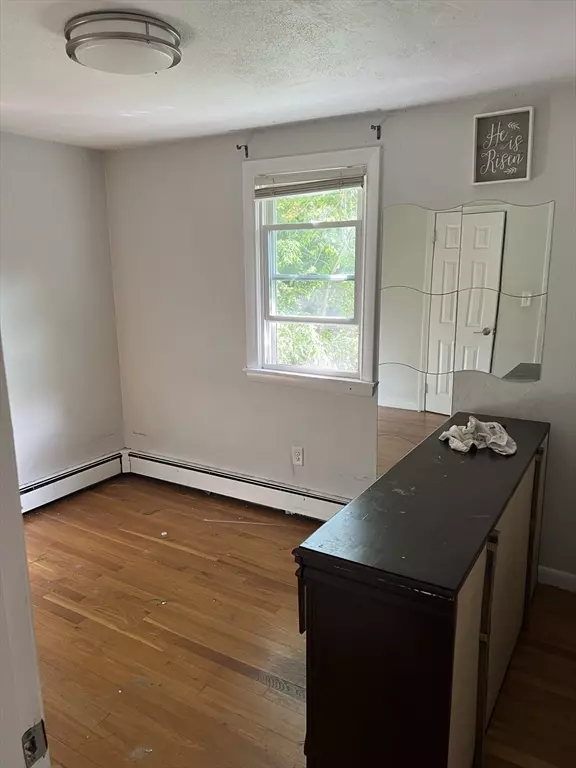 Winchester, MA 01890,67-69 Hemingway St