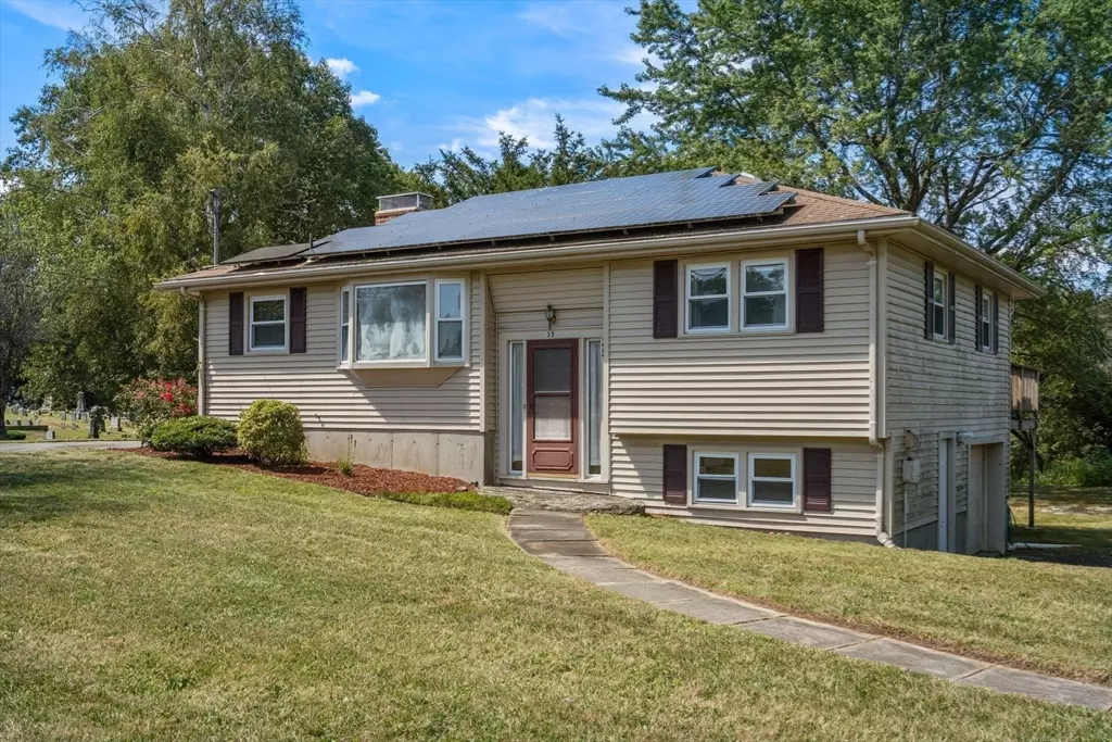 Oxford, MA 01537,35 Pleasant St