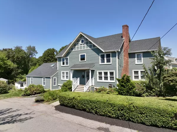 21 Reed St,  Marblehead,  MA 01945