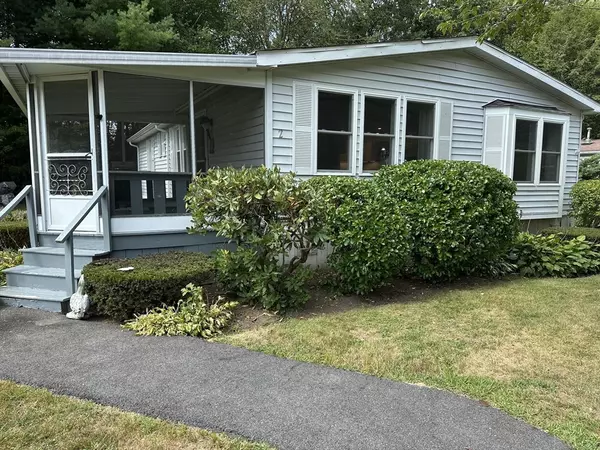 West Bridgewater, MA 02379,21 Friendship Drive