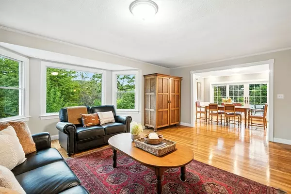 Topsfield, MA 01983,52 Wenham Road