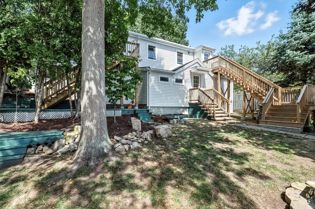 Gloucester, MA 01930,45B Warner Street