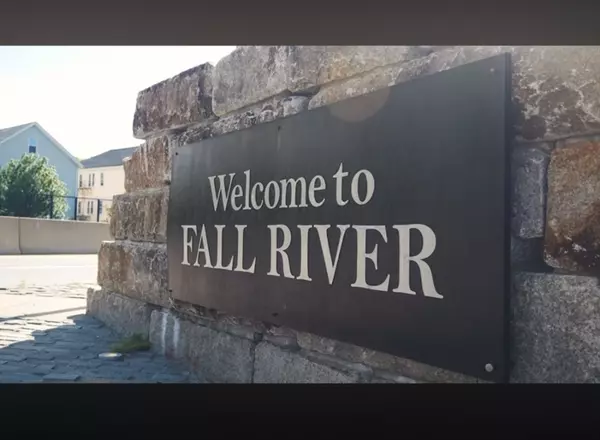 Fall River, MA 02721,403 Division Street #10