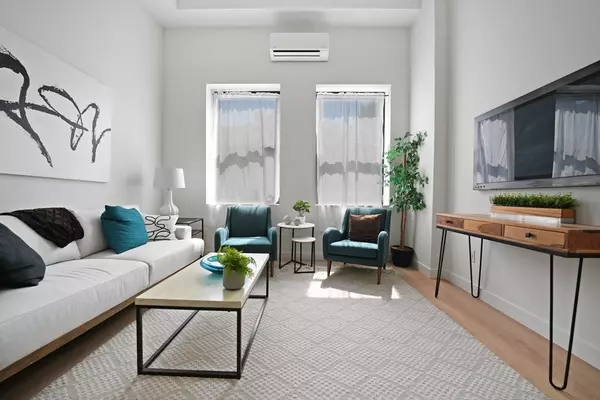 Fall River, MA 02721,403 Division Street #12