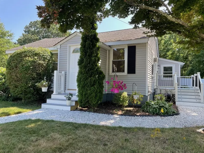 145 S Worcester St, Norton, MA 02766