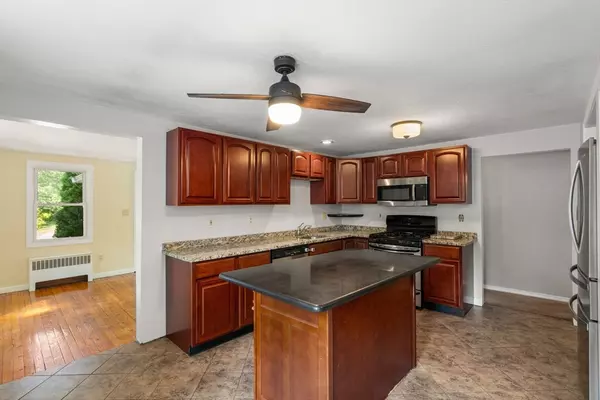 Norton, MA 02766,145 S Worcester St