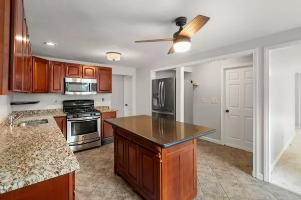Norton, MA 02766,145 S Worcester St
