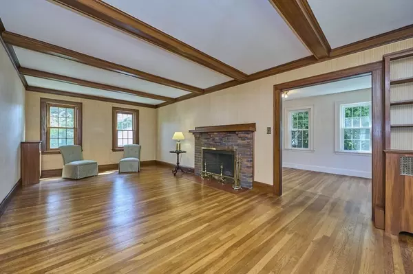 Belmont, MA 02478,128 Watson Rd