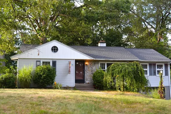 West Springfield, MA 01089,52 Exeter Street