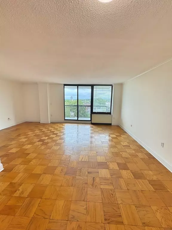 Brookline, MA 02446,60 Longwood Avenue #801