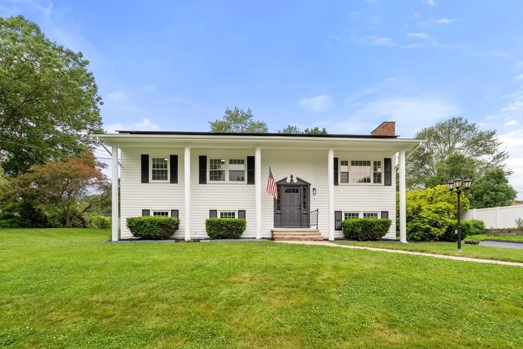 Dudley, MA 01571,7 Kennedy Dr