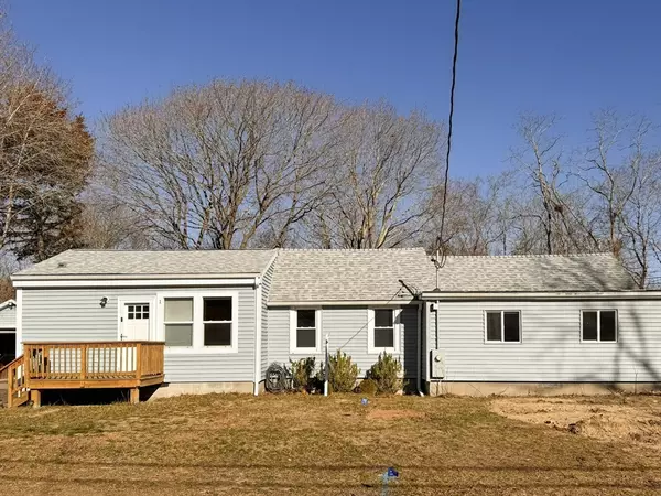 Wareham, MA 02538,1 Chapel Ln