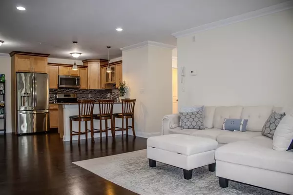 Quincy, MA 02171,39 Fayette St #102