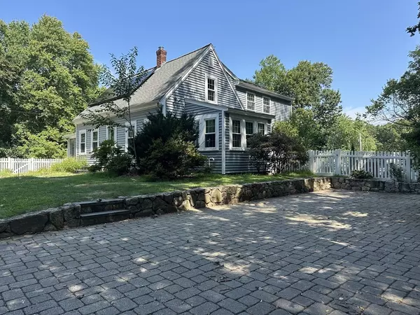 Chelmsford, MA 01824,33 Dunstan Rd