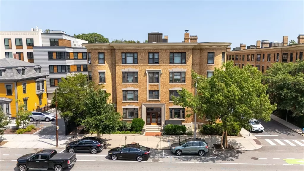 1783 Massachusetts Avenue #B, Cambridge, MA 02140