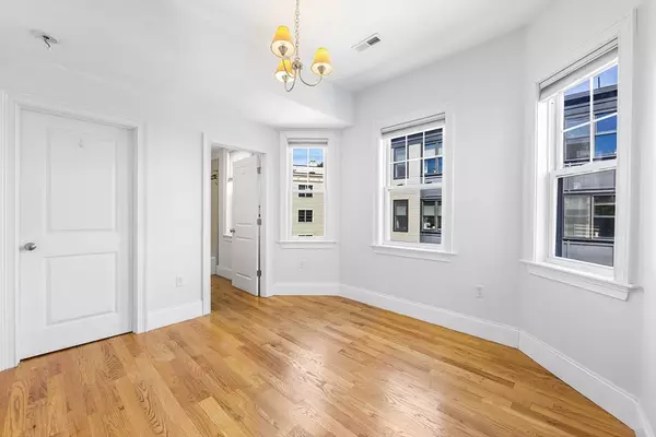 Boston, MA 02127,42 Vinton St #3