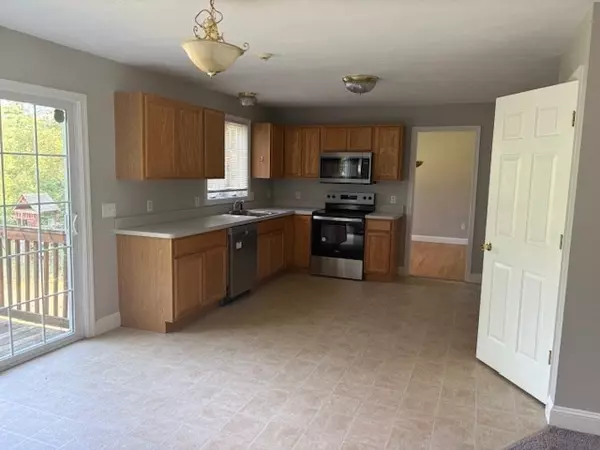 Franklin, MA 02038,38 Stonehedge Road