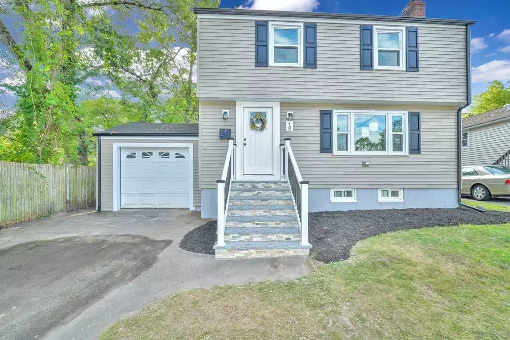 Randolph, MA 02368,10 Harriette Street N