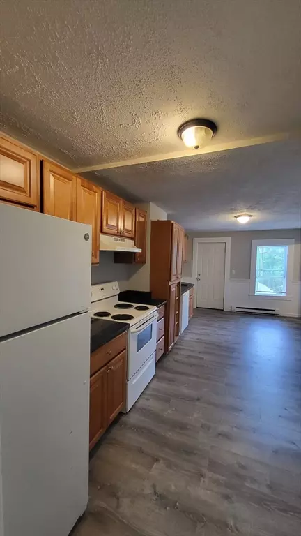 Winchendon, MA 01475,204 Glenallen Street #2