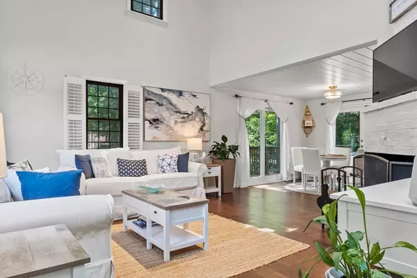 Barnstable, MA 02655,40 Gunstock Rd