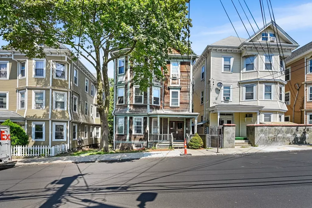 Boston, MA 02120,56 Calumet St #2