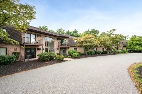 Danvers, MA 01923,147 Sylvan Street #18B