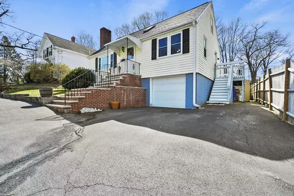 Stoneham, MA 02180,11 Stevens Street