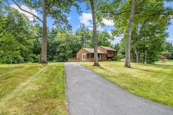 Pembroke, MA 02359,110 Queens Brook Rd