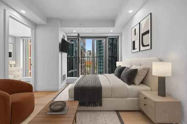 Boston, MA 02210,135 Seaport Blvd #905