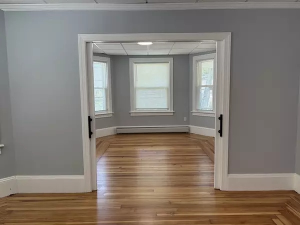 North Attleboro, MA 02760,126 Division St #1