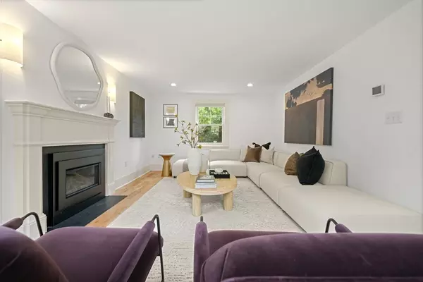 Cambridge, MA 02138,3 Sedgwick Road #3