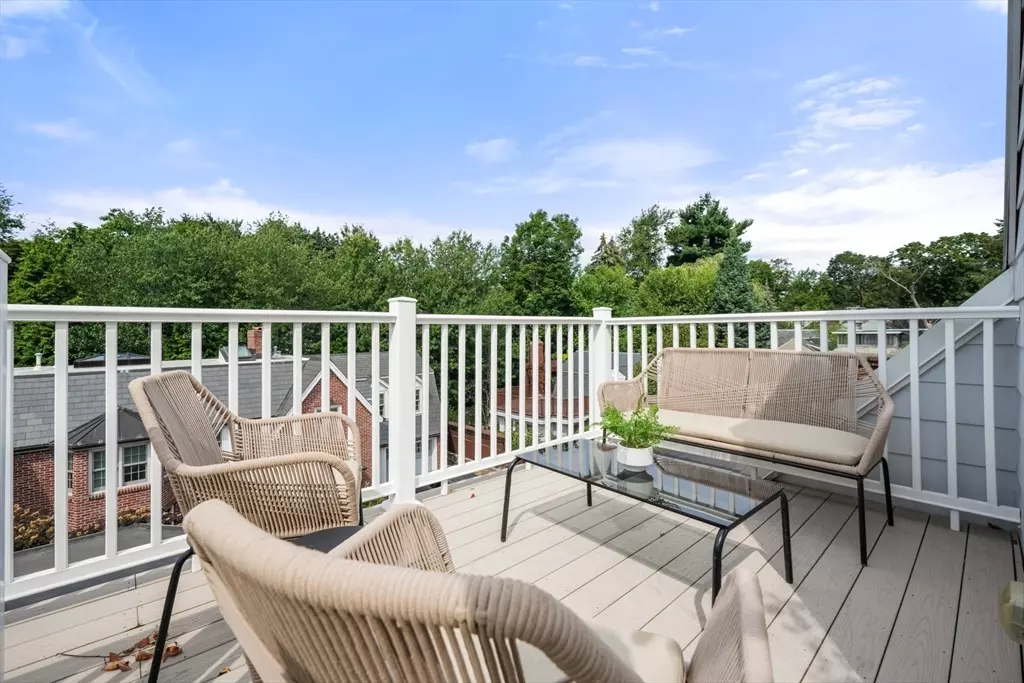 Cambridge, MA 02138,3 Sedgwick Road #3