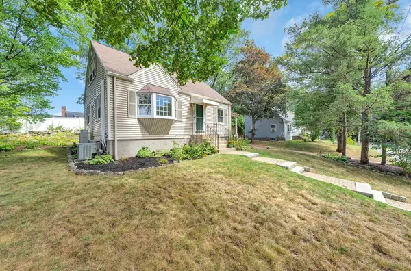 Arlington, MA 02476,30 Standish Road
