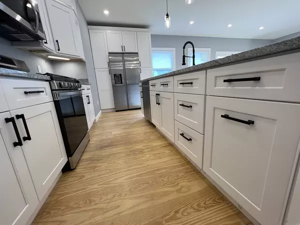 Danvers, MA 01923,28 Putnam #B