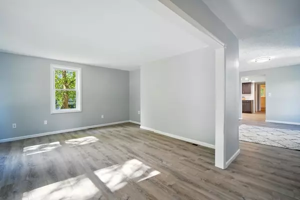 Westfield, MA 01085,15 Bates Street