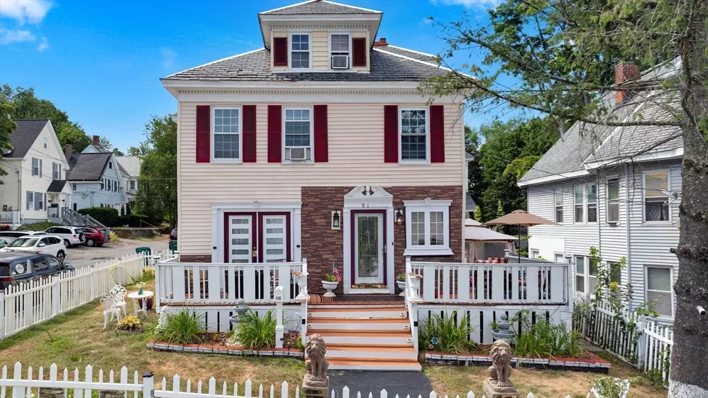 91 South St, Fitchburg, MA 01420