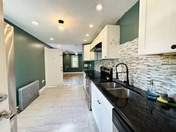 Worcester, MA 01602,19 Assabet Ln