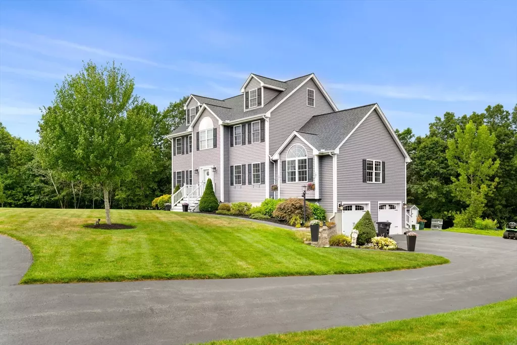 Haverhill, MA 01835,1 Lisa Ln