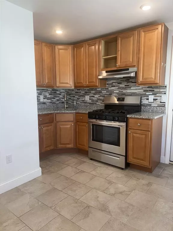 Malden, MA 02148,190 Main St #2