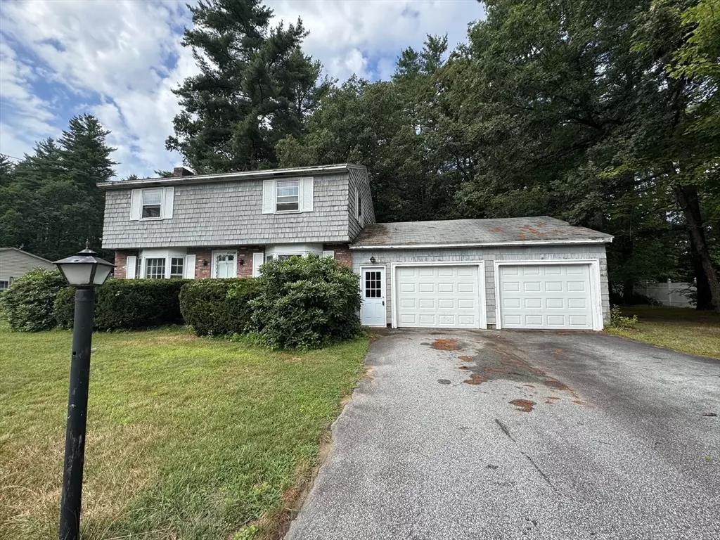 Merrimack, NH 03054,9 Edgewood Ave