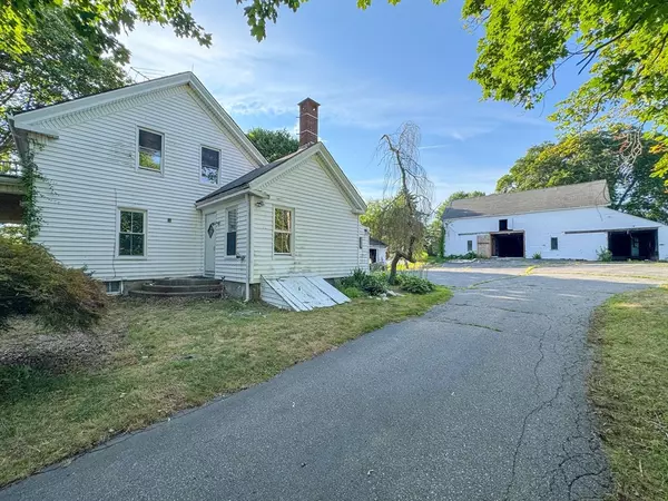 Swansea, MA 02777,141 Milford Rd