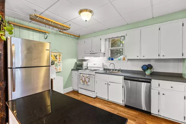 Bridgewater, MA 02324,224 Center St